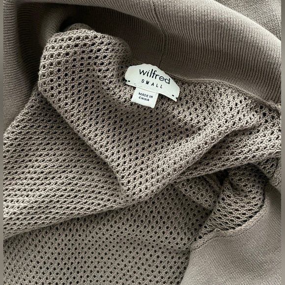 Aritzia Cardigan - Picture 2 of 4